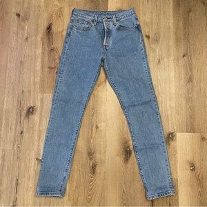 Levis jeans